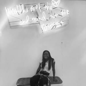 Meet your Posher, Thandi